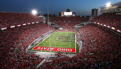 开云体育登录网站入口-战术揭秘：为何某车队选择了不同的轮胎策略，不同车型的轮胎为什么不一样